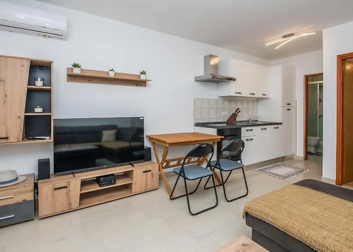 Vujeva 公寓 维尔